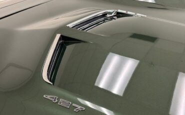 Chevrolet-Corvette-Coupe-1969-Green-Green-86309-9