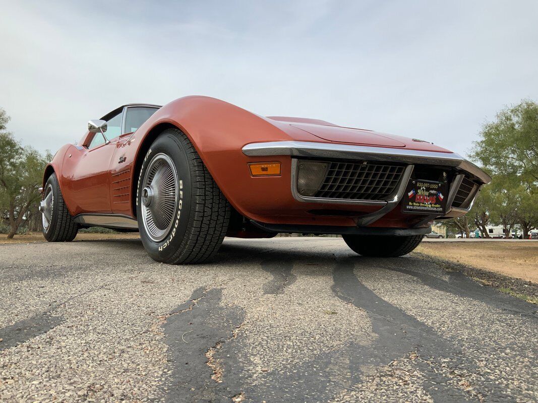 Chevrolet-Corvette-Coupe-1970-Corvette-Bronze-Black-73323-5