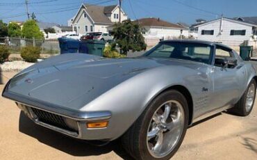 Chevrolet-Corvette-Coupe-1970-Gray-Green-165762-2