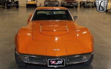 Chevrolet-Corvette-Coupe-1971-Orange-Black-113927-8