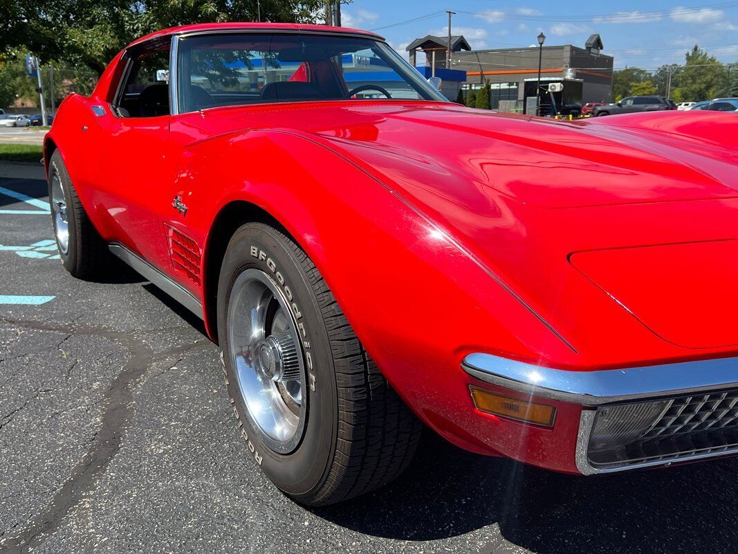 Chevrolet-Corvette-Coupe-1971-Red-Black-80467-11