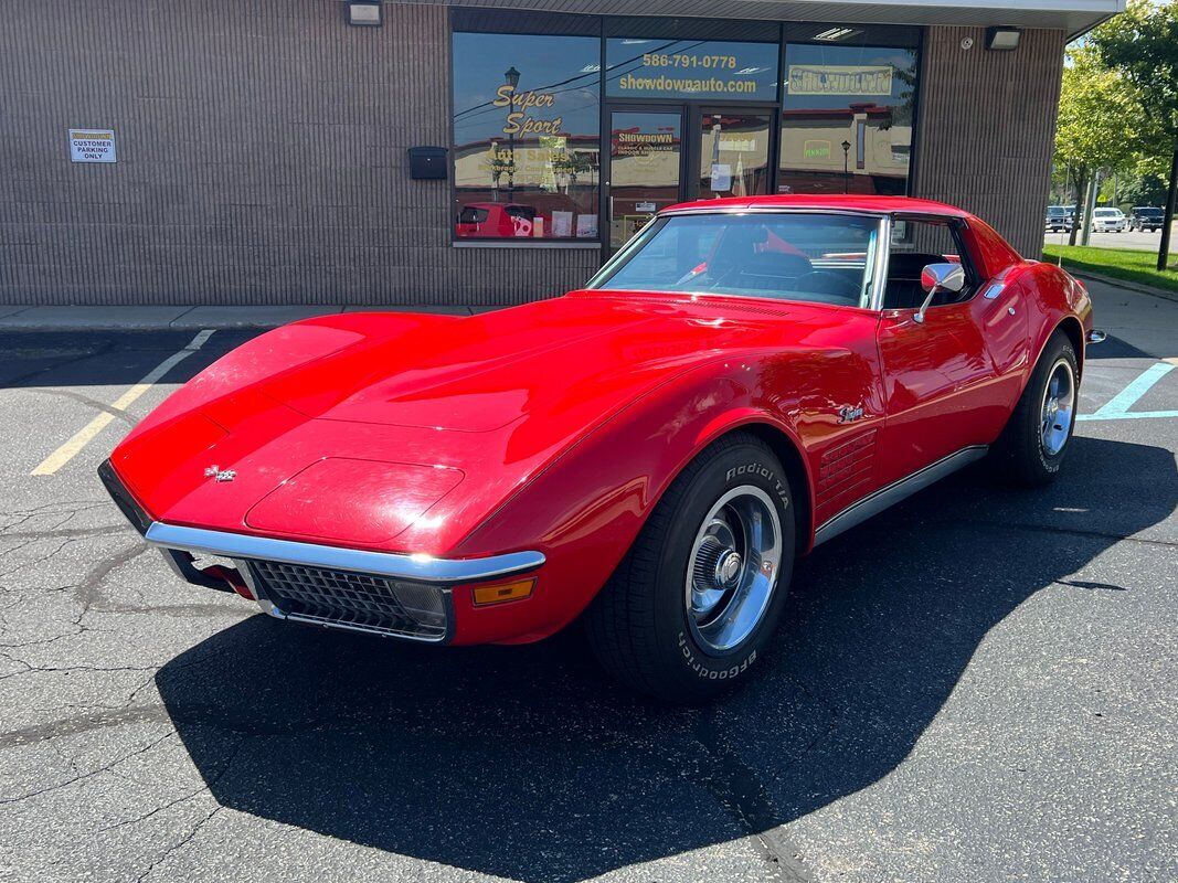 Chevrolet-Corvette-Coupe-1971-Red-Black-80467-2