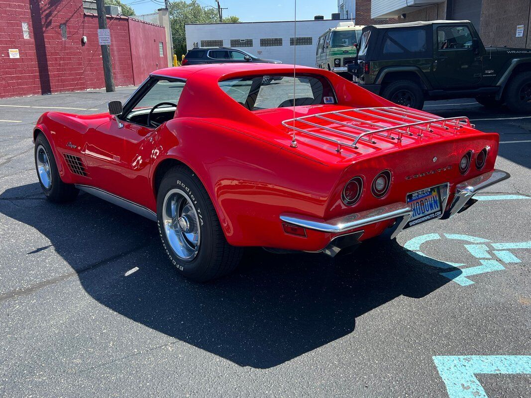 Chevrolet-Corvette-Coupe-1971-Red-Black-80467-7