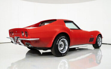 Chevrolet-Corvette-Coupe-1971-Red-Red-2588-10