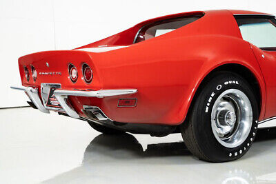 Chevrolet-Corvette-Coupe-1971-Red-Red-2588-11