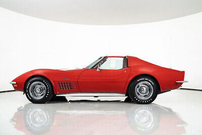 Chevrolet-Corvette-Coupe-1971-Red-Red-2588-5