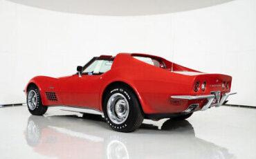 Chevrolet-Corvette-Coupe-1971-Red-Red-2588-8