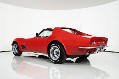 Chevrolet-Corvette-Coupe-1971-Red-Red-2588-8