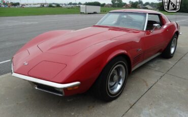 Chevrolet-Corvette-Coupe-1971-Red-Tan-49441-3