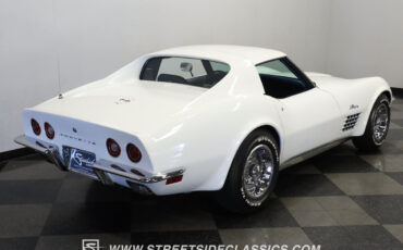 Chevrolet-Corvette-Coupe-1971-White-Blue-163030-10