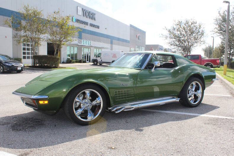 Chevrolet-Corvette-Coupe-1972-156179-7