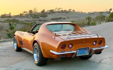 Chevrolet-Corvette-Coupe-1972-188293-12