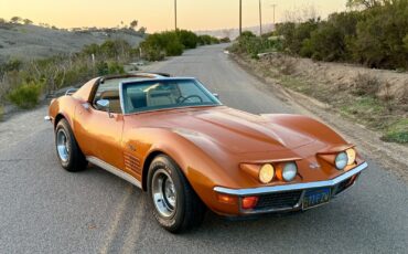 Chevrolet-Corvette-Coupe-1972-188293-6