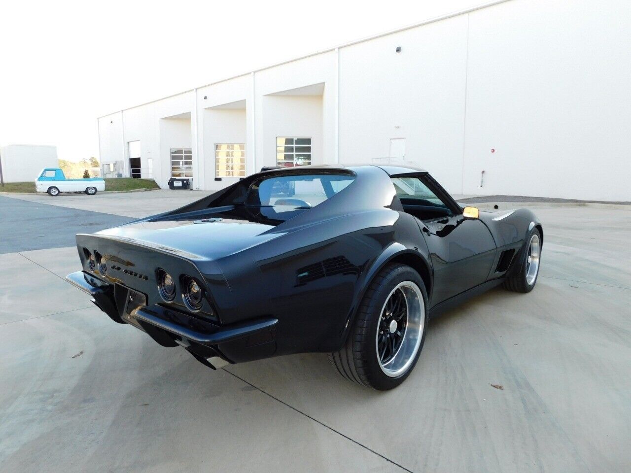 Chevrolet-Corvette-Coupe-1973-Black-Black-139969-10