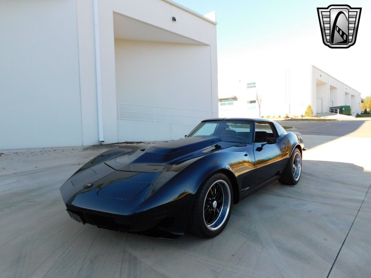 Chevrolet-Corvette-Coupe-1973-Black-Black-139969-4