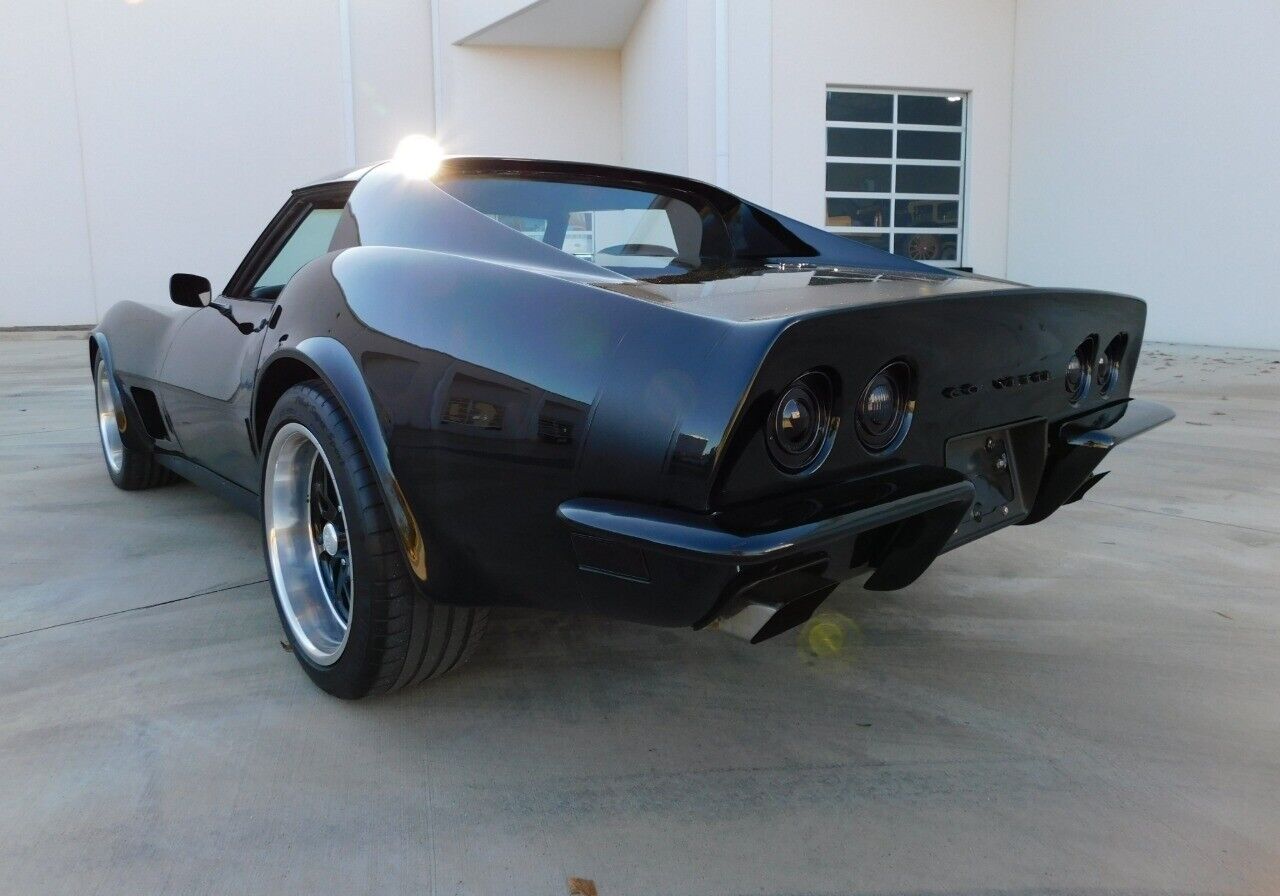 Chevrolet-Corvette-Coupe-1973-Black-Black-139969-8