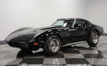 Chevrolet-Corvette-Coupe-1973-Black-Black-87938-5