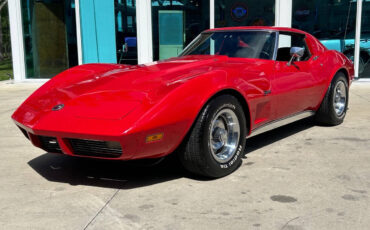 Chevrolet-Corvette-Coupe-1973-Red-Black-160534-9