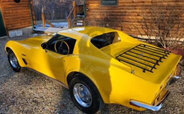 Chevrolet-Corvette-Coupe-1973-Yellow-Black-83686-1