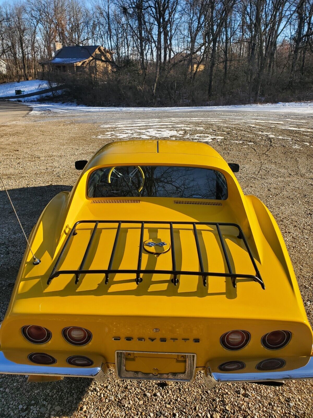 Chevrolet-Corvette-Coupe-1973-Yellow-Black-83686-12