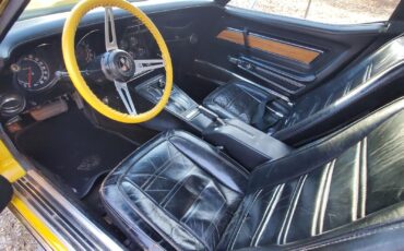 Chevrolet-Corvette-Coupe-1973-Yellow-Black-83686-21