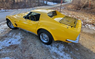 Chevrolet-Corvette-Coupe-1973-Yellow-Black-83686-5