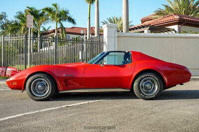 Chevrolet-Corvette-Coupe-1974-Red-Black-41185-2