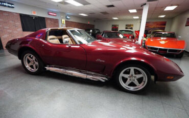 Chevrolet-Corvette-Coupe-1974-Red-Saddle-51373-10