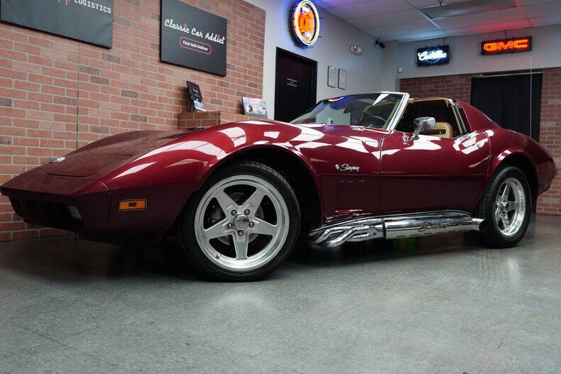 Chevrolet-Corvette-Coupe-1974-Red-Saddle-51373-4