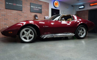 Chevrolet-Corvette-Coupe-1974-Red-Saddle-51373-5