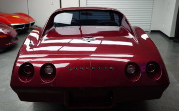 Chevrolet-Corvette-Coupe-1974-Red-Saddle-51373-8