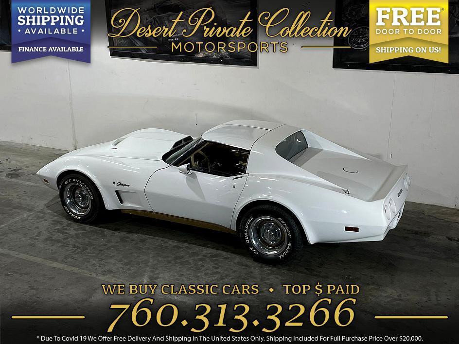 Chevrolet-Corvette-Coupe-1974-White-Tan-0-5