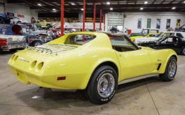 Chevrolet-Corvette-Coupe-1974-Yellow-Tan-113864-7