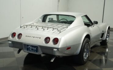 Chevrolet-Corvette-Coupe-1975-Silver-Silver-135673-9