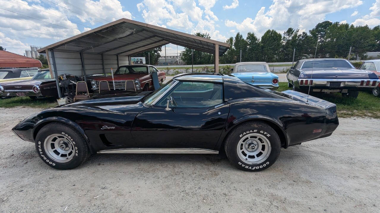 Chevrolet-Corvette-Coupe-1976-Black-Tan-185635-1