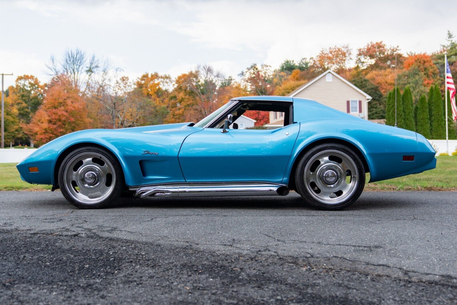 Chevrolet-Corvette-Coupe-1976-Blue-Black-107118-10