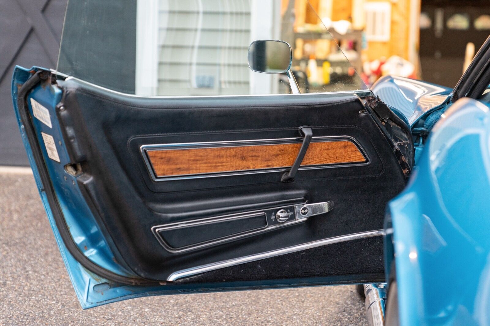 Chevrolet-Corvette-Coupe-1976-Blue-Black-107118-27