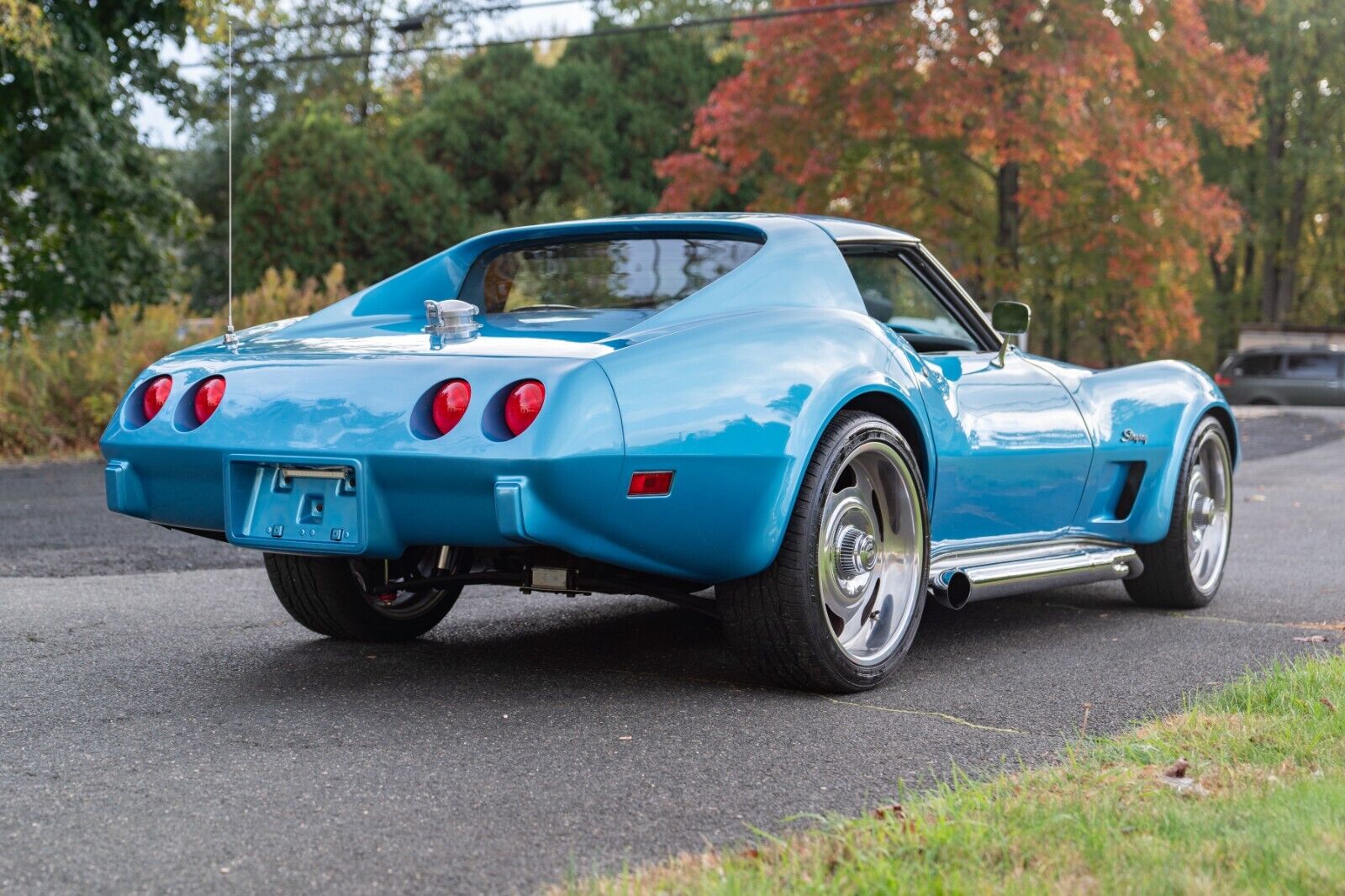 Chevrolet-Corvette-Coupe-1976-Blue-Black-107118-7