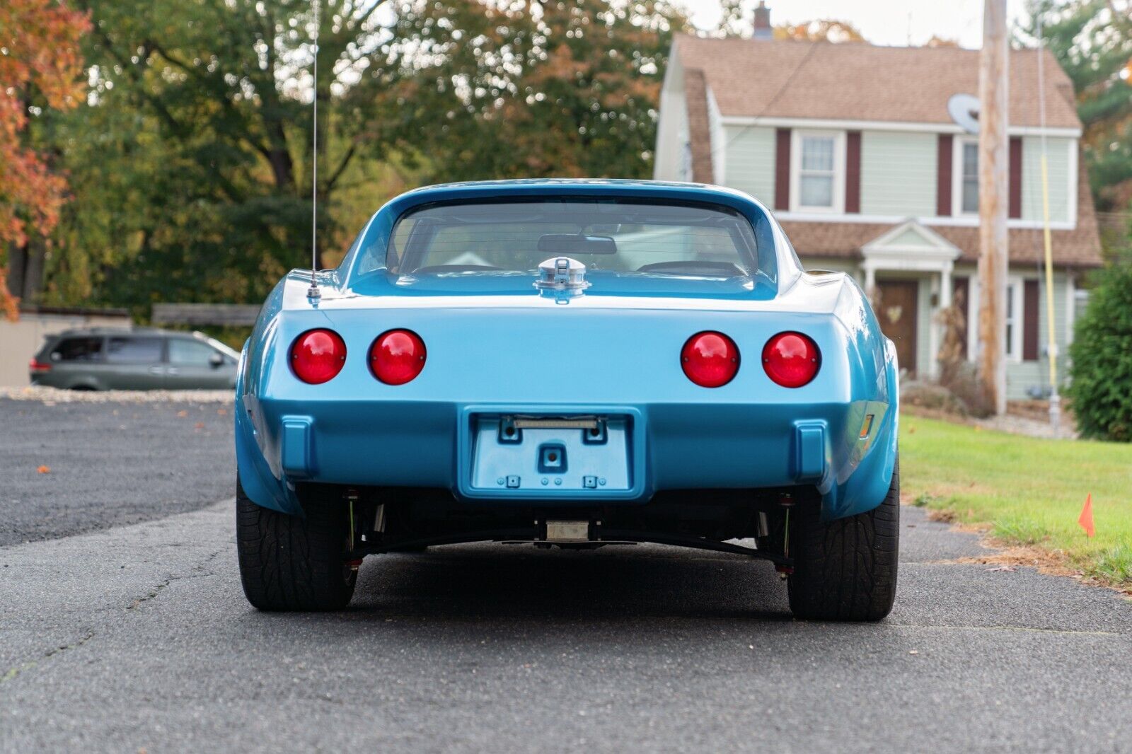 Chevrolet-Corvette-Coupe-1976-Blue-Black-107118-8