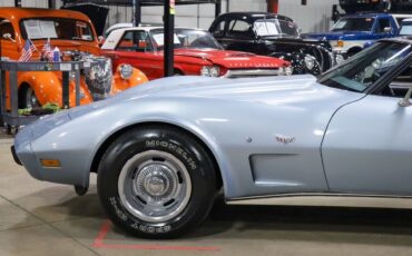 Chevrolet-Corvette-Coupe-1977-Blue-Black-40974-2