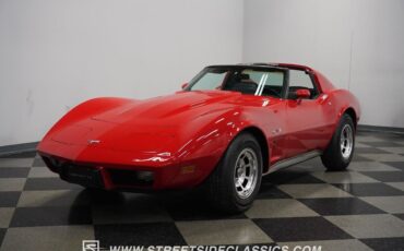 Chevrolet-Corvette-Coupe-1977-Red-Black-49460-6