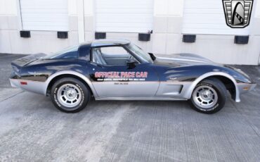 Chevrolet-Corvette-Coupe-1978-Black-Gray-14685-4