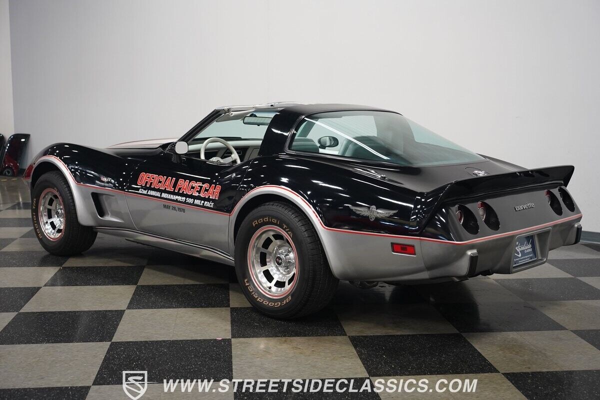 Chevrolet-Corvette-Coupe-1978-Black-Silver-5778-11