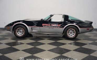 Chevrolet-Corvette-Coupe-1978-Black-Silver-5778-9