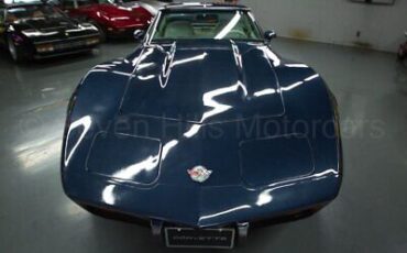 Chevrolet-Corvette-Coupe-1978-Blue-White-144632-2