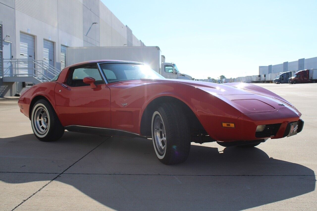 Chevrolet-Corvette-Coupe-1979-Red-Black-58604-10