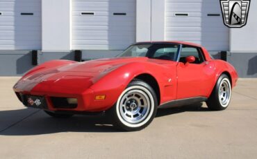 Chevrolet-Corvette-Coupe-1979-Red-Black-58604-3