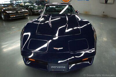 Chevrolet-Corvette-Coupe-1980-Blue-Blue-61895-2