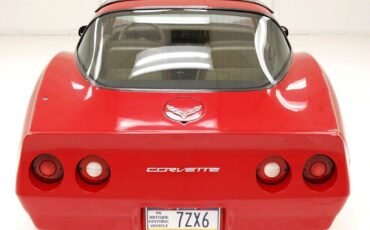 Chevrolet-Corvette-Coupe-1981-Red-Camel-158963-4