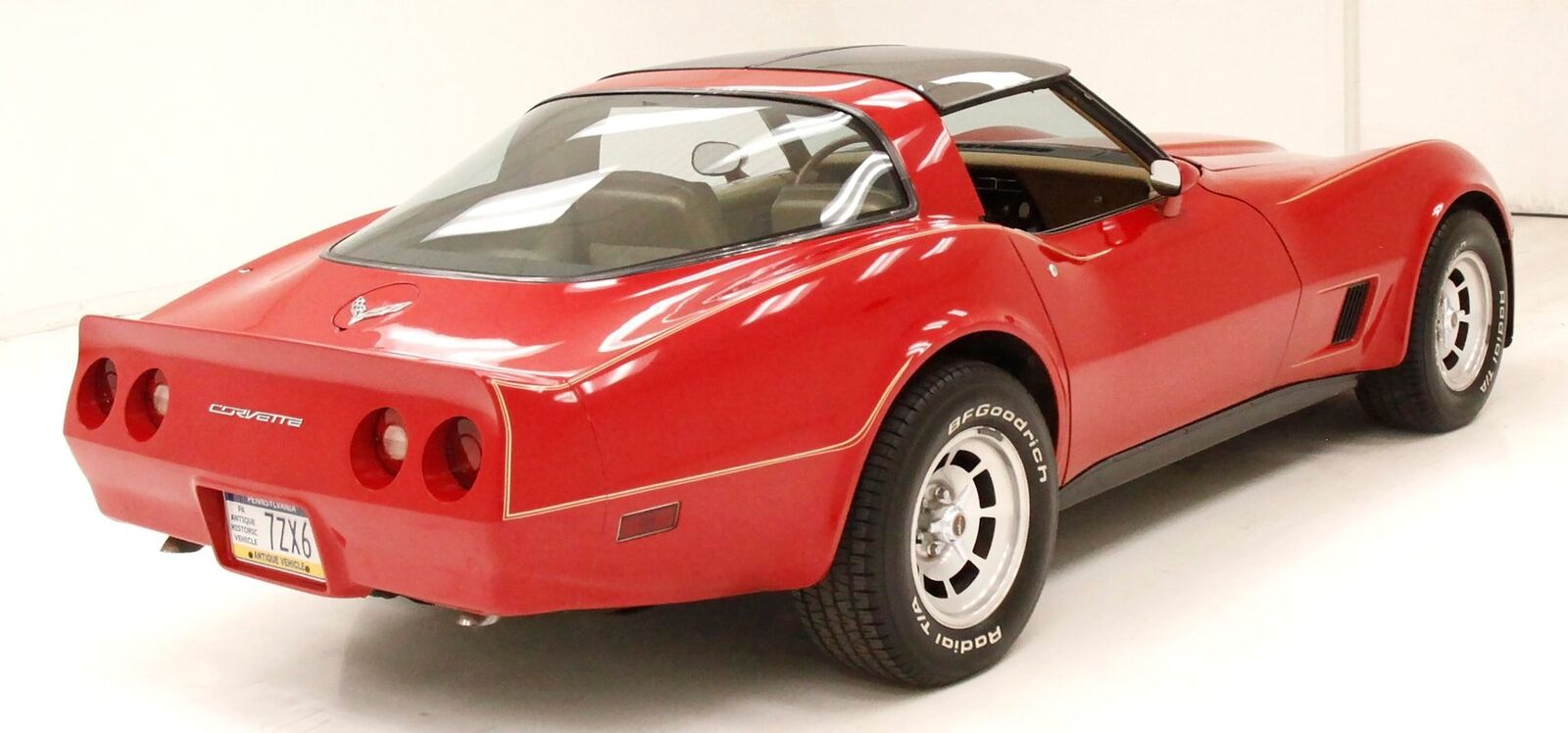 Chevrolet-Corvette-Coupe-1981-Red-Camel-158963-5